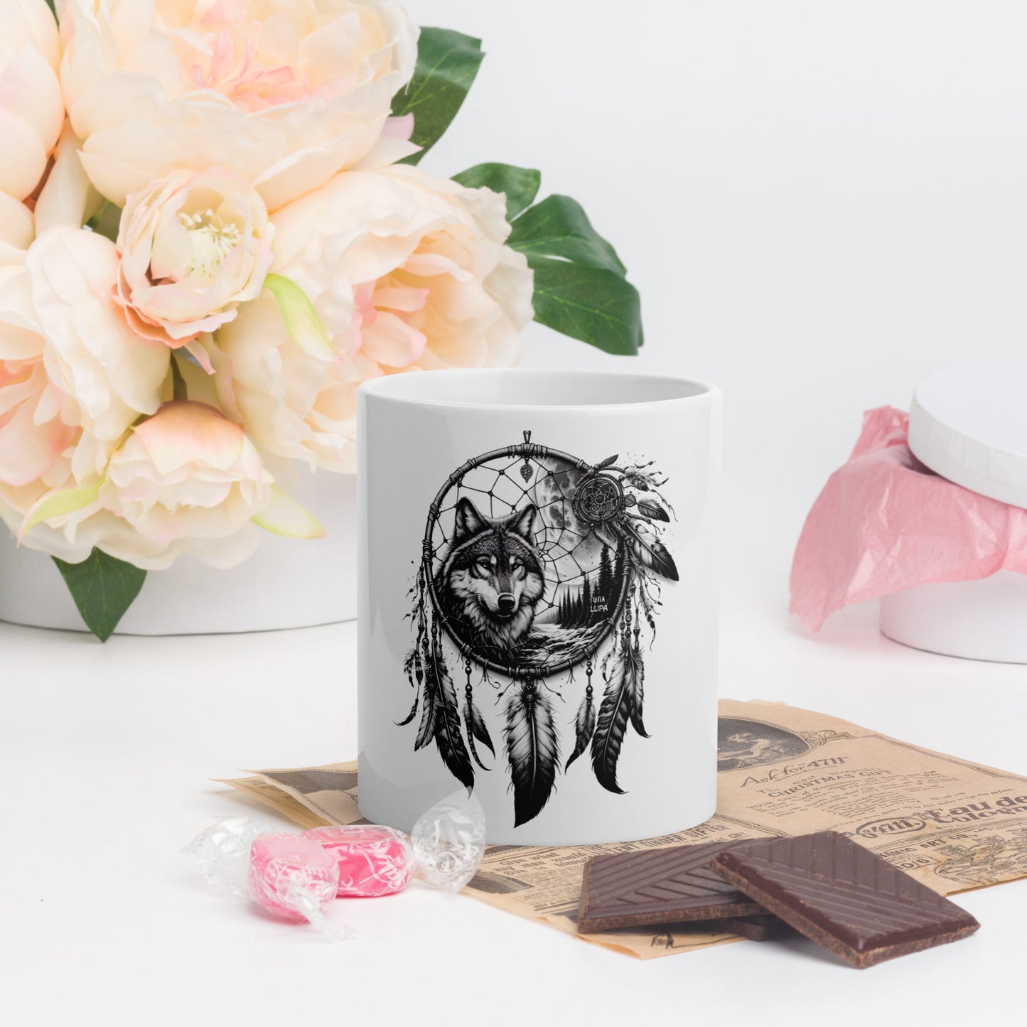 Una Lupa – Weiße Keramiktasse – Traumfänger mit Wolf - Höhe 9,6 cm – Durchmesser 8,2 cm